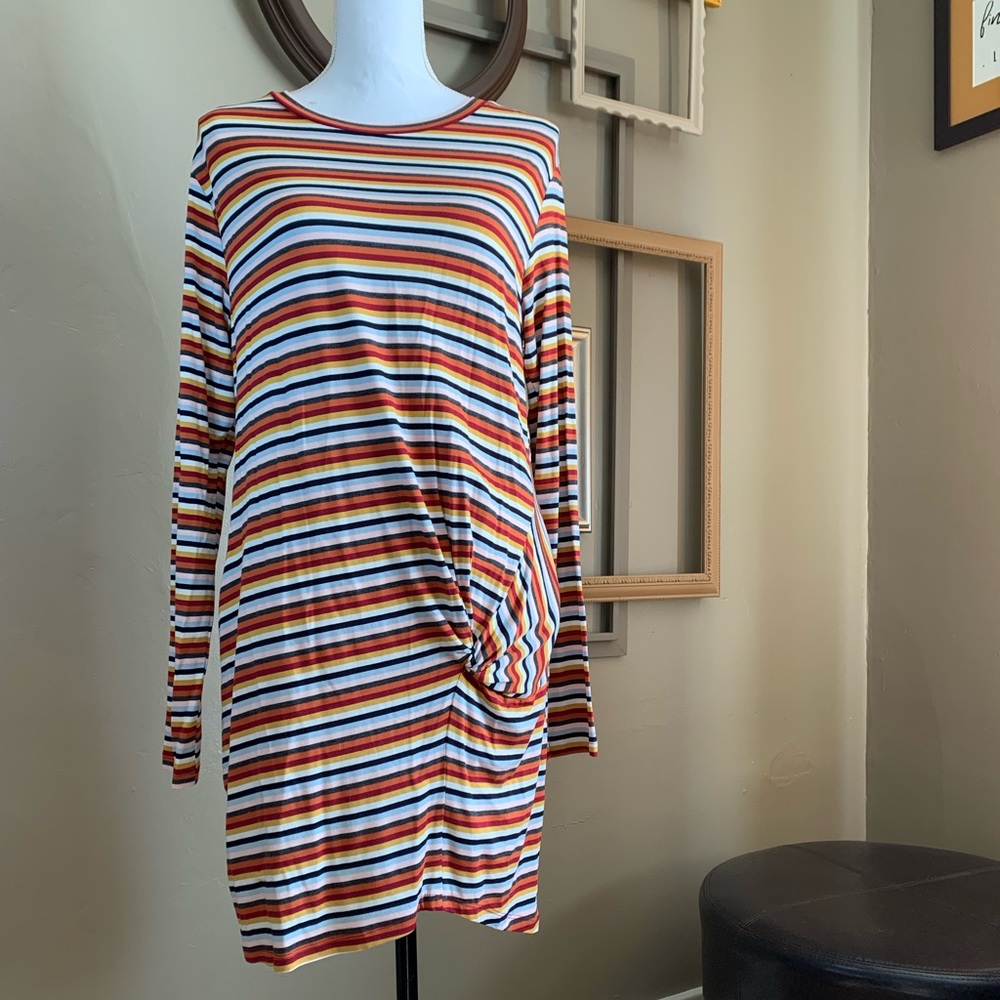 Flawless brand striped dress. NWOT. Size M. Soft and stretchy.